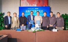 <b>可正在终端侧实现天然言语交互、个性化办事以</b>